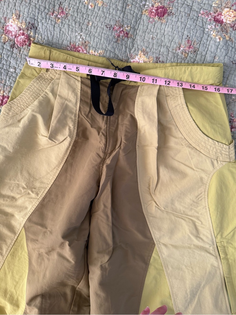 Kawa Club Cicada Hiking Pants in Forest NWOT - Picture 4 of 6